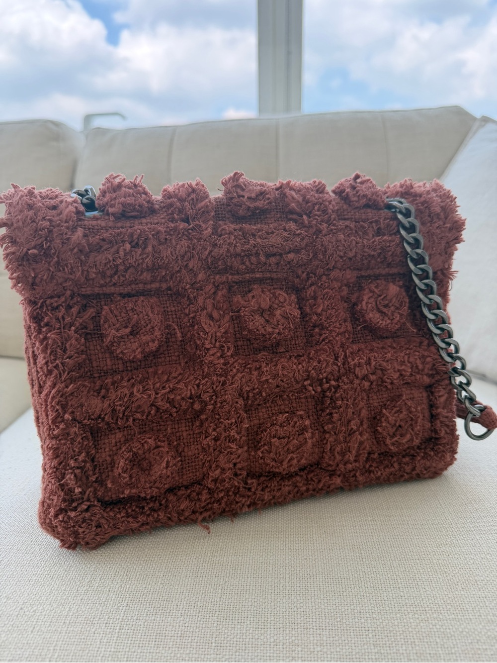 Zara Rust Plush Chain-Accent Shoulder Bag - Picture 3 of 6